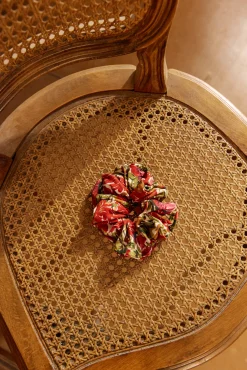 Ysé Chouchou Sur la corniche^ Accessoires