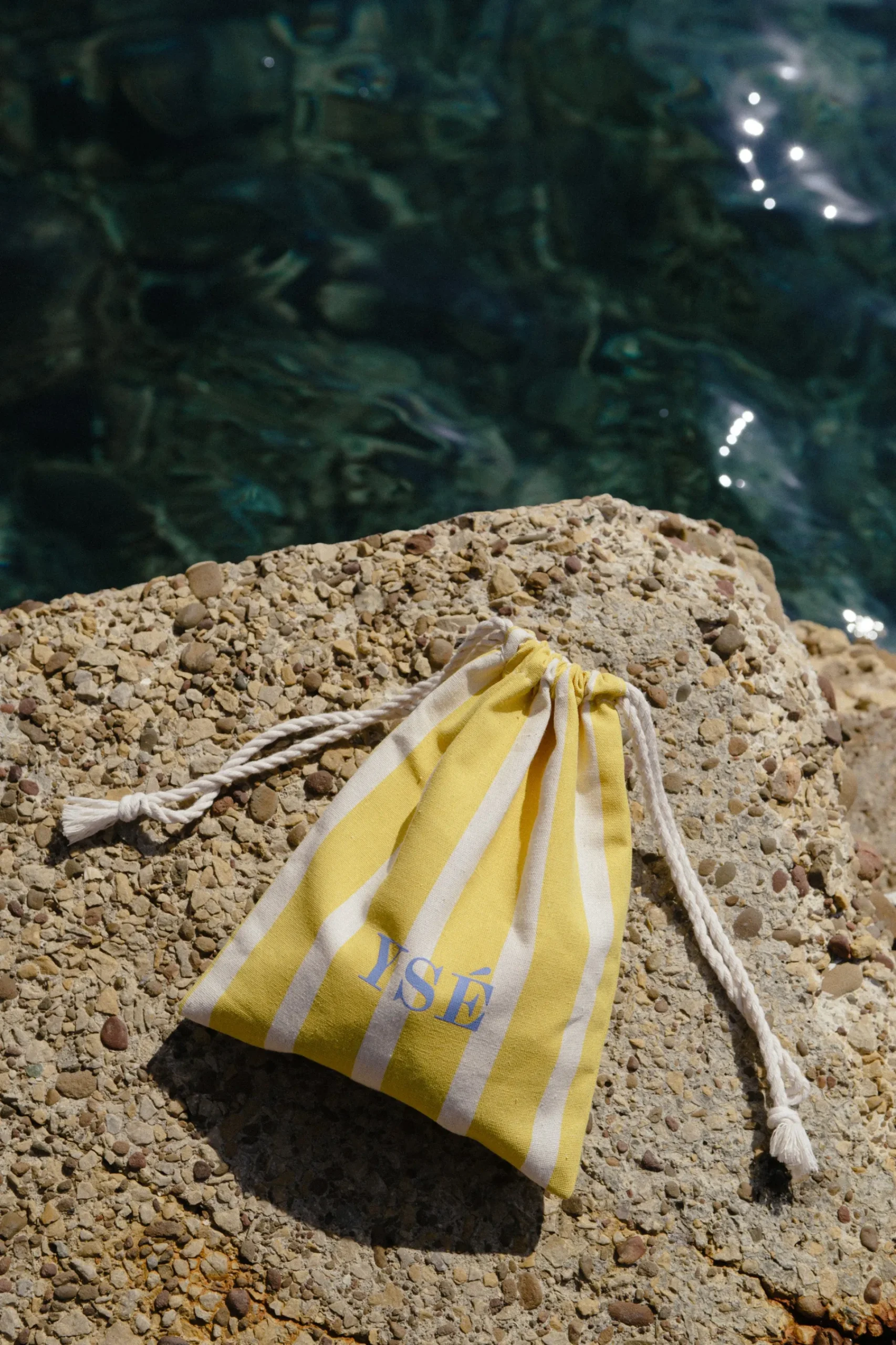 Ysé Pochon Retour de plage^ Les Une-Pièce|Les Deux Pièces