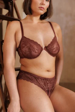 Ysé Shorty Belle inconnue^ Les Bas